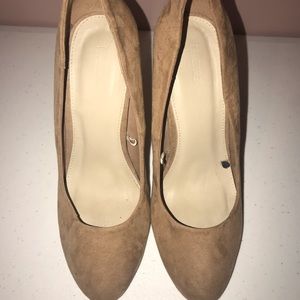 Forever 21 shoes beige High heels